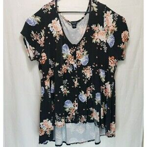 Torrid Plus Size 5XL Floral Babydoll Top Black Rose Print Short Sleeve Blouse